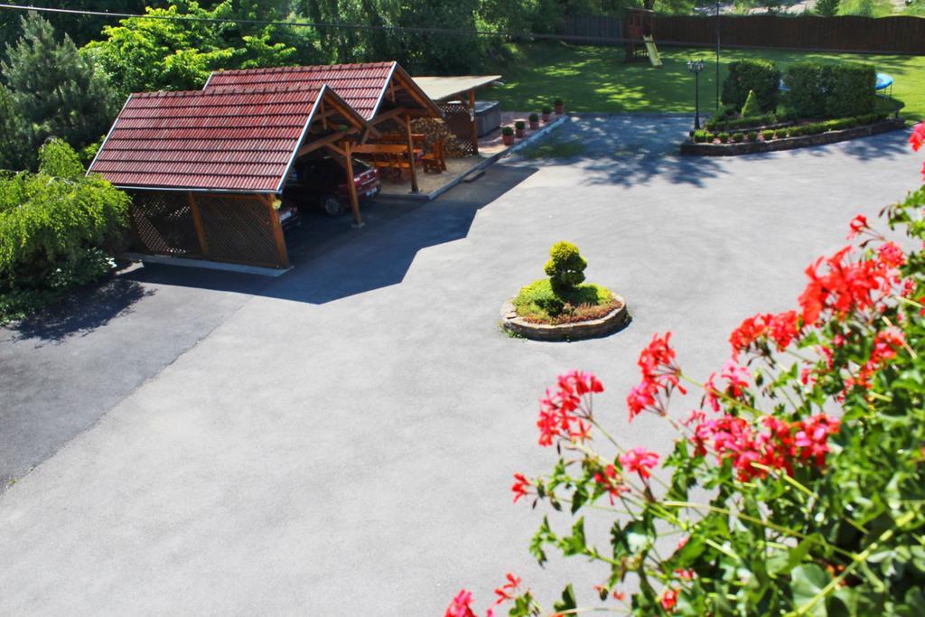 Penzion Via Mara Liptovský Mikuláš Exterior foto